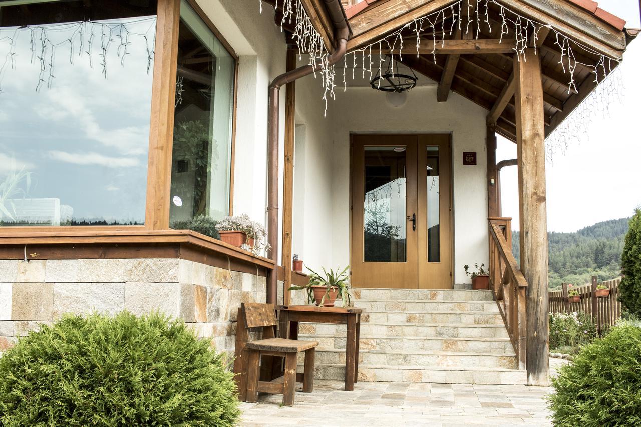 סמוקוב Boutique Hotel The White Pine מראה חיצוני תמונה