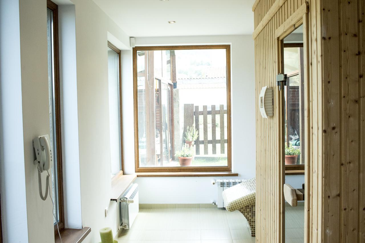 סמוקוב Boutique Hotel The White Pine מראה חיצוני תמונה