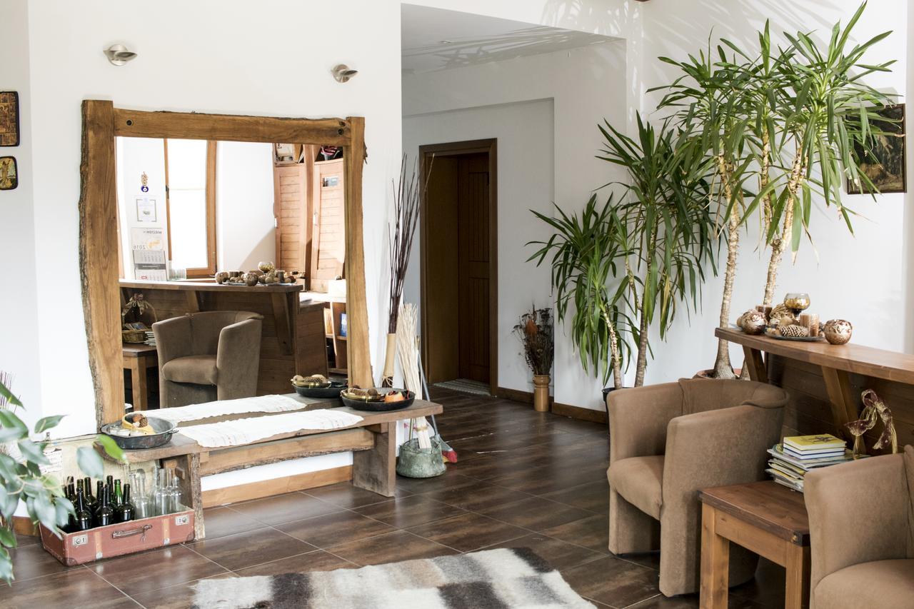 סמוקוב Boutique Hotel The White Pine מראה חיצוני תמונה