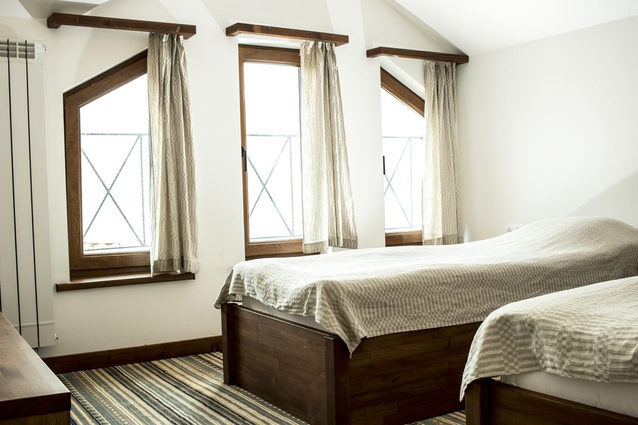 סמוקוב Boutique Hotel The White Pine מראה חיצוני תמונה