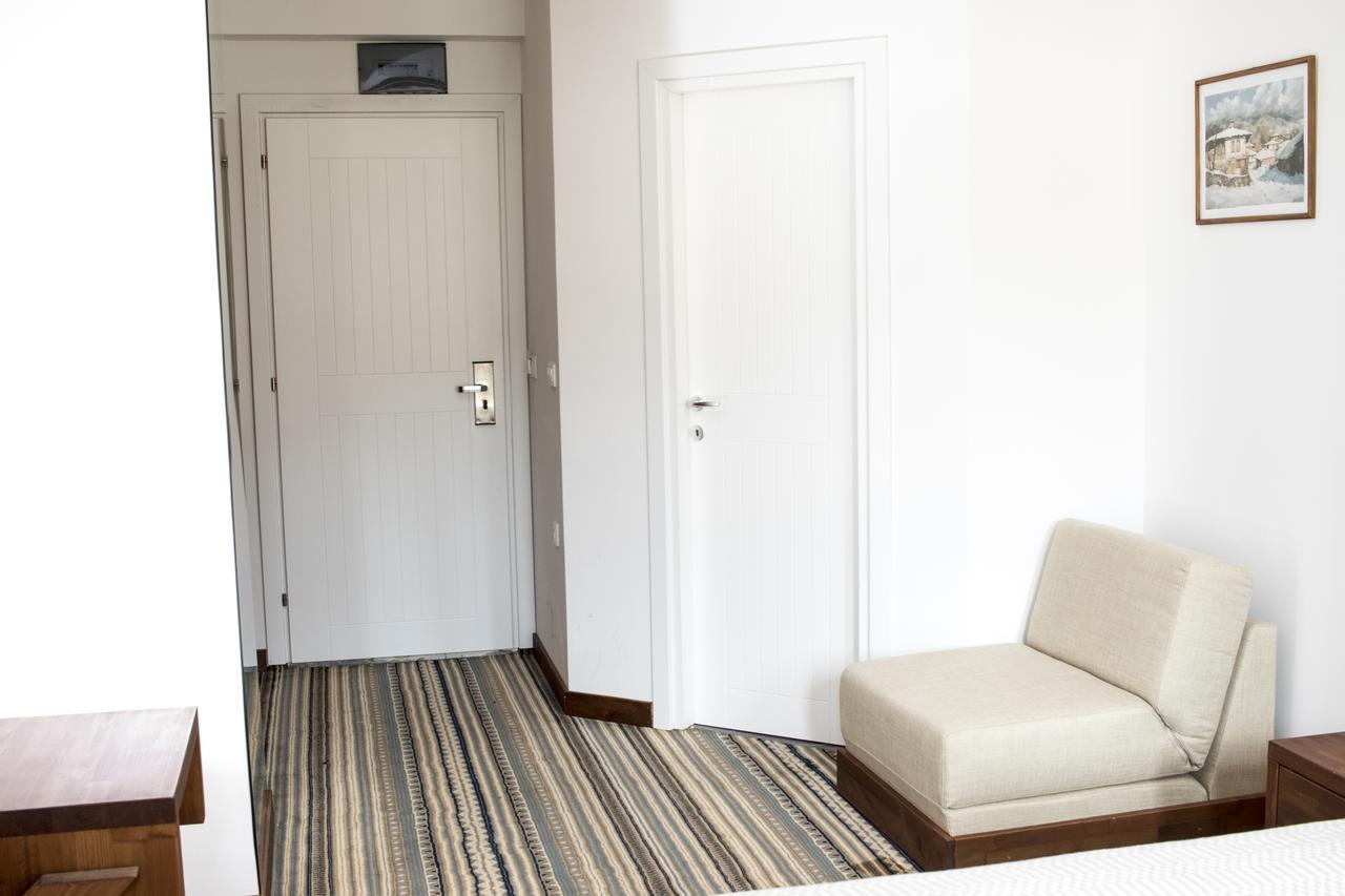 סמוקוב Boutique Hotel The White Pine מראה חיצוני תמונה