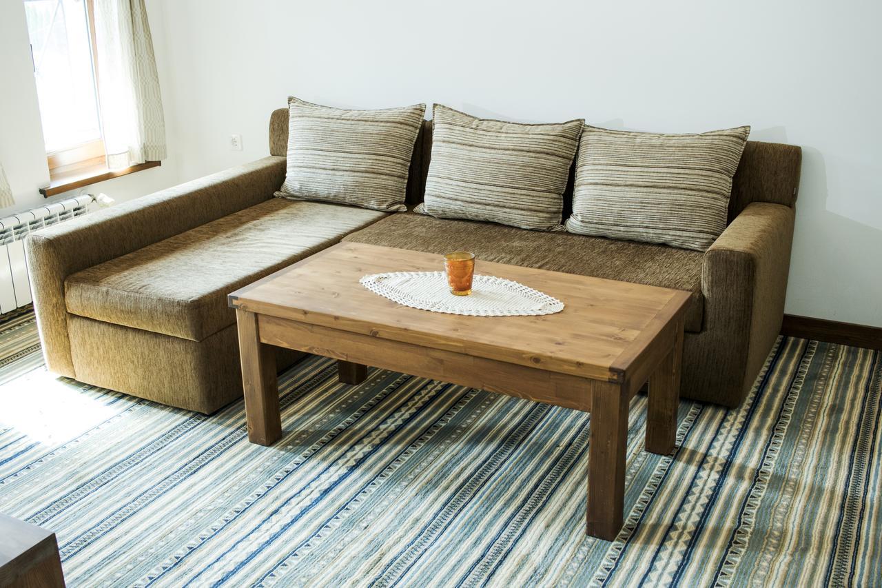 סמוקוב Boutique Hotel The White Pine מראה חיצוני תמונה