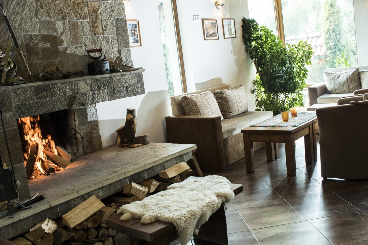 סמוקוב Boutique Hotel The White Pine מראה חיצוני תמונה